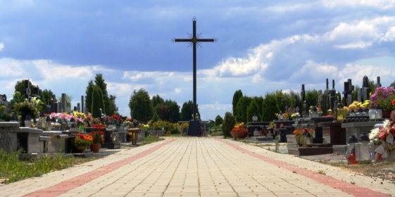 kosciol Cmentarz